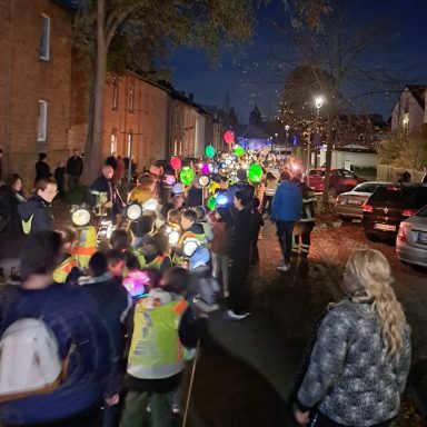 Martinsumzug Donatus Grundschule